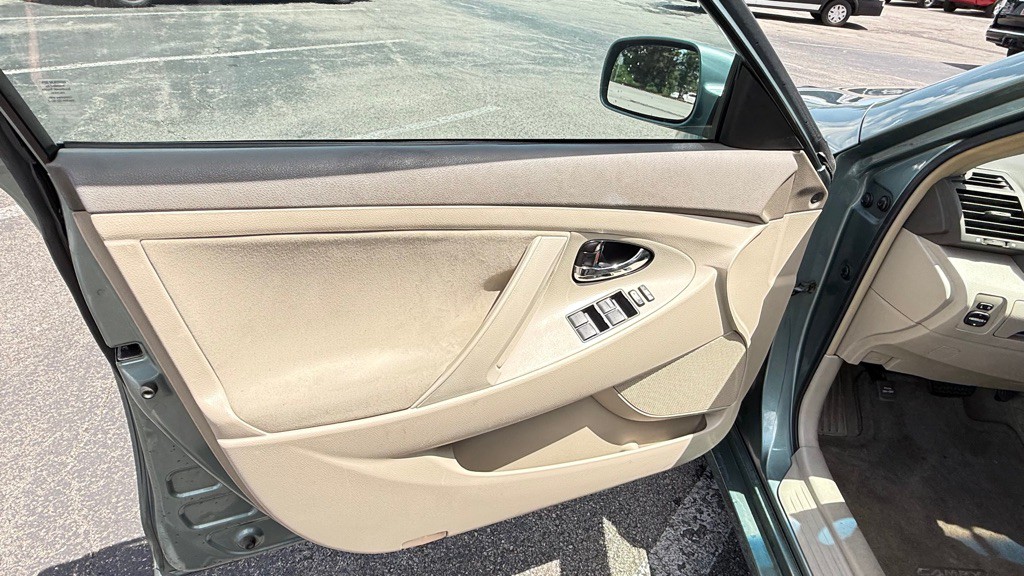 2007 Toyota Camry Image 26