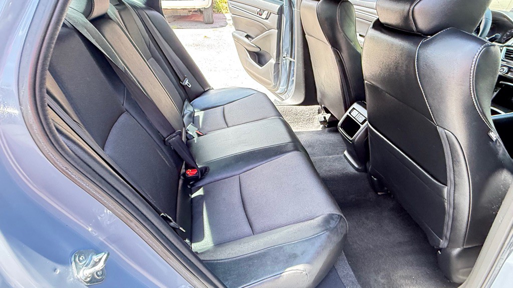 2021 Honda Accord Image 12