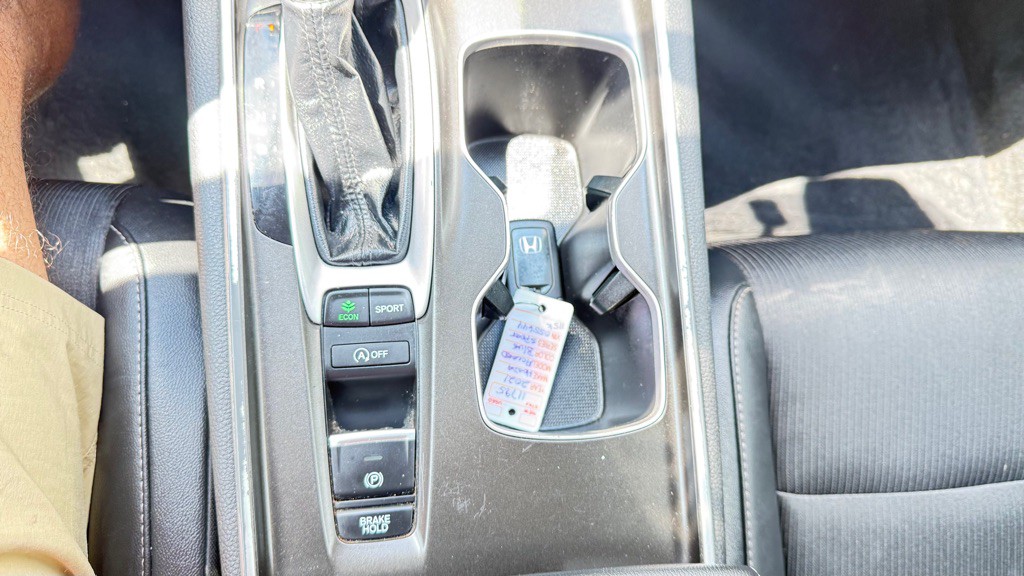 2021 Honda Accord Image 19