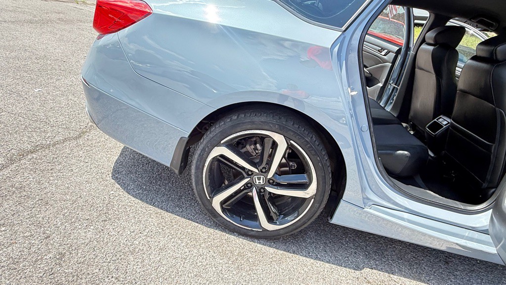 2021 Honda Accord Image 25