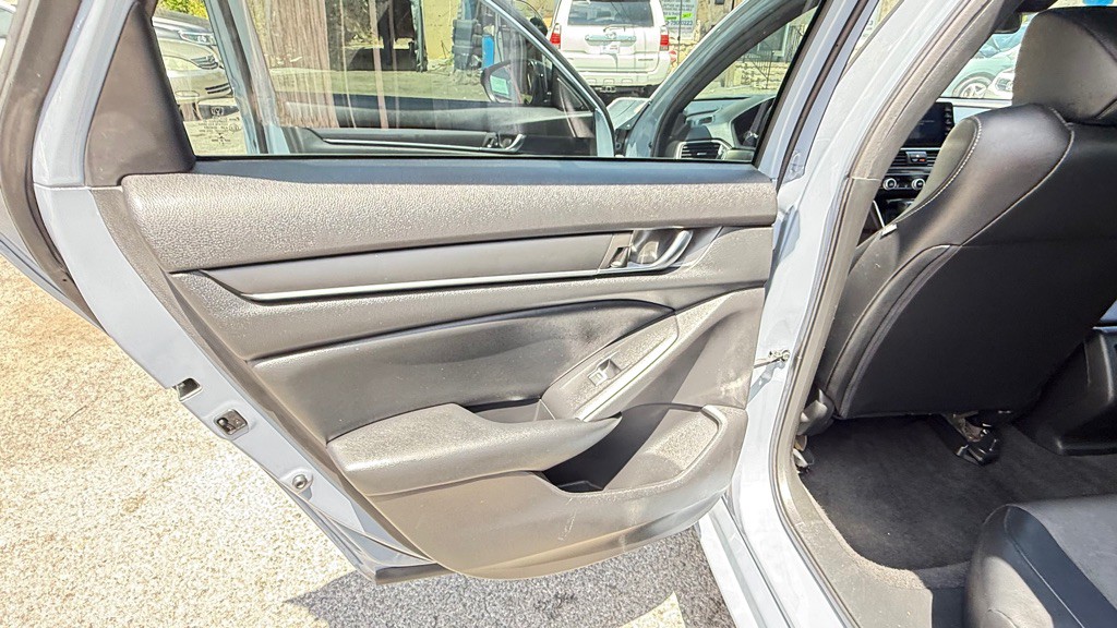 2021 Honda Accord Image 26