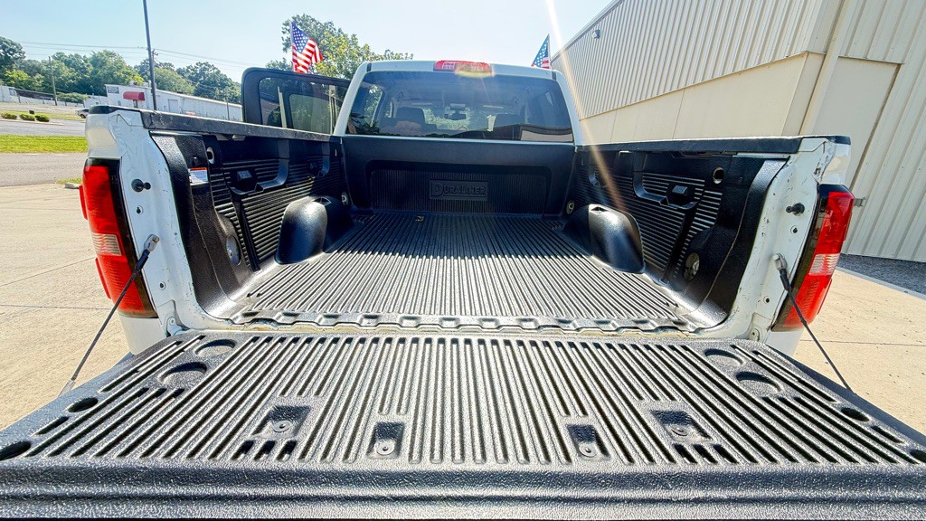 2015 GMC Sierra Image 15