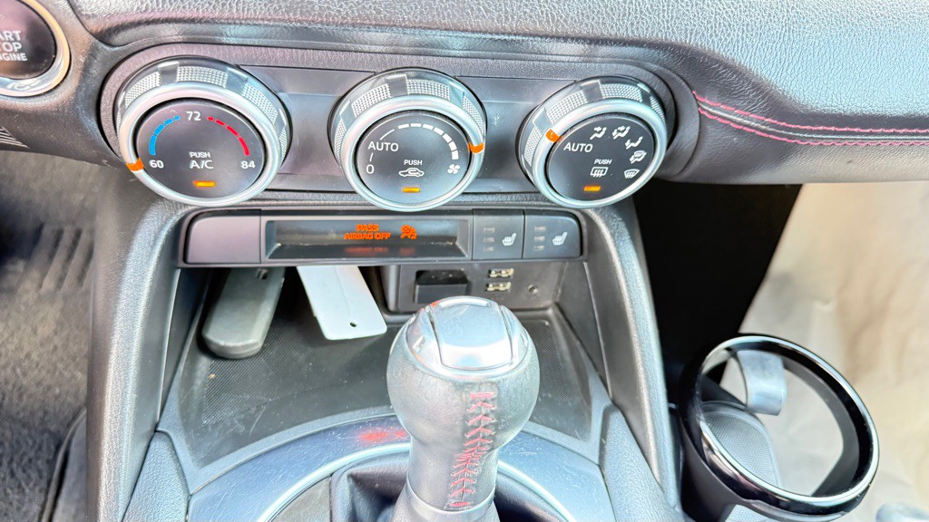 2016 Mazda MX-5 Miata Image 15