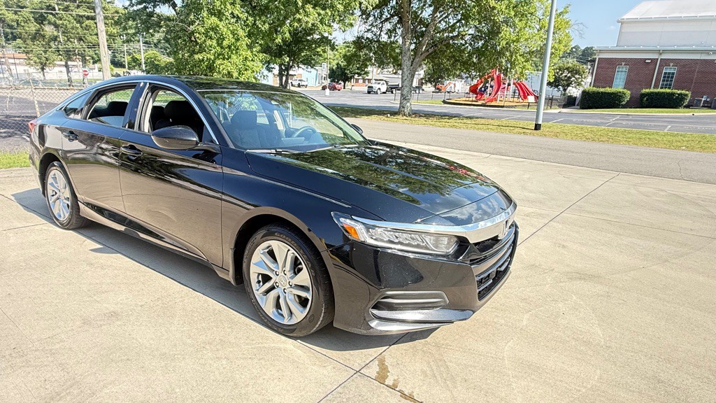 2019 Honda Accord Image 4