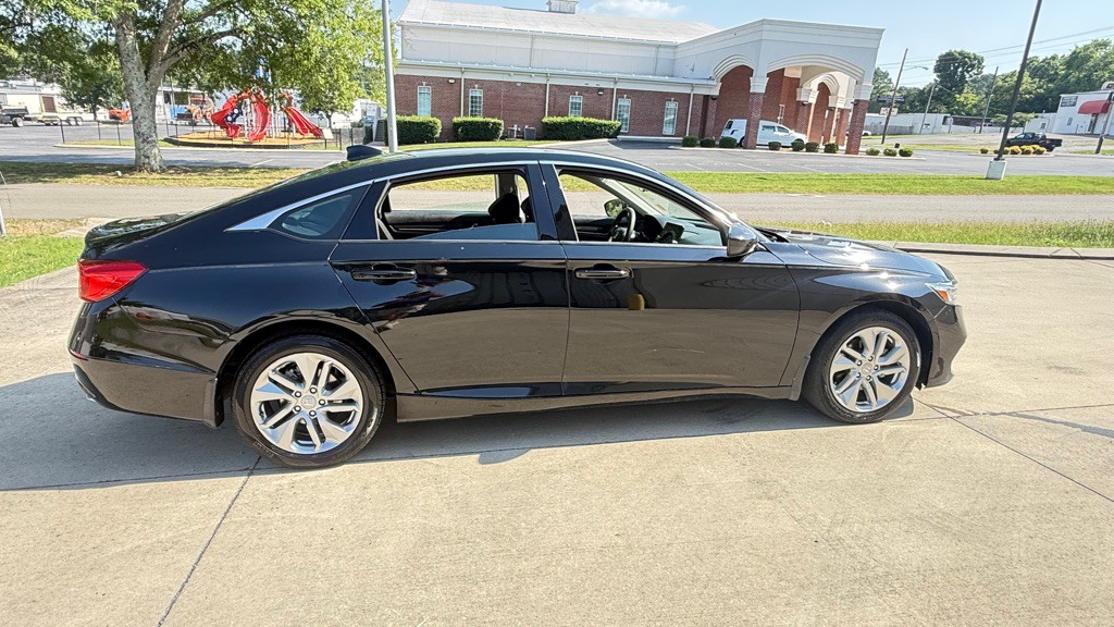 2019 Honda Accord Image 6