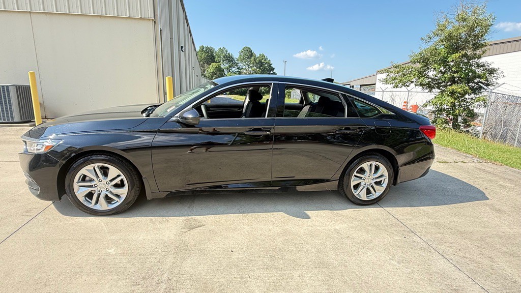 2019 Honda Accord Image 7