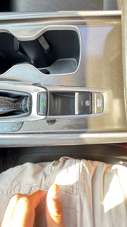 2019 Honda Accord Image 25