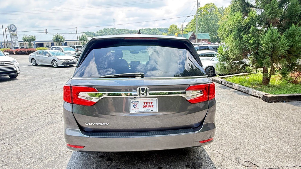 2018 Honda Odyssey Image 8
