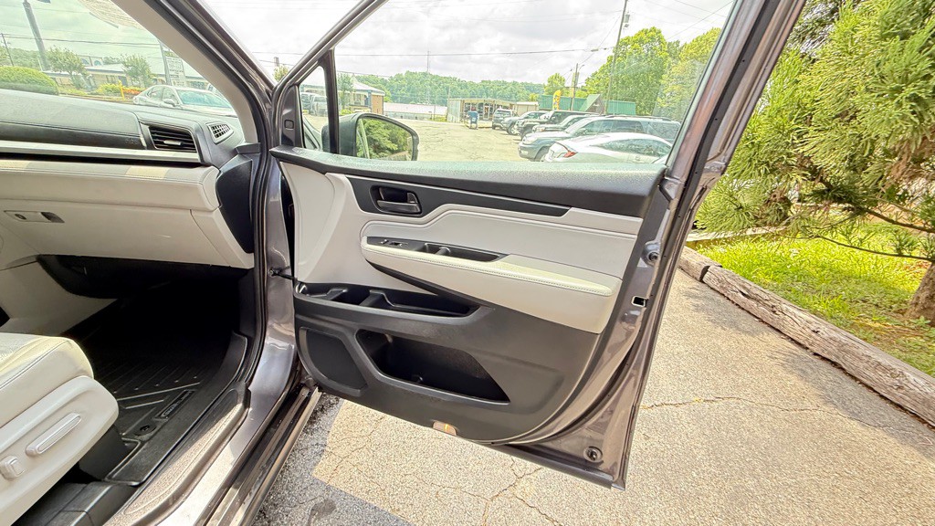 2018 Honda Odyssey Image 32