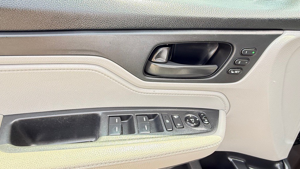 2018 Honda Odyssey Image 36