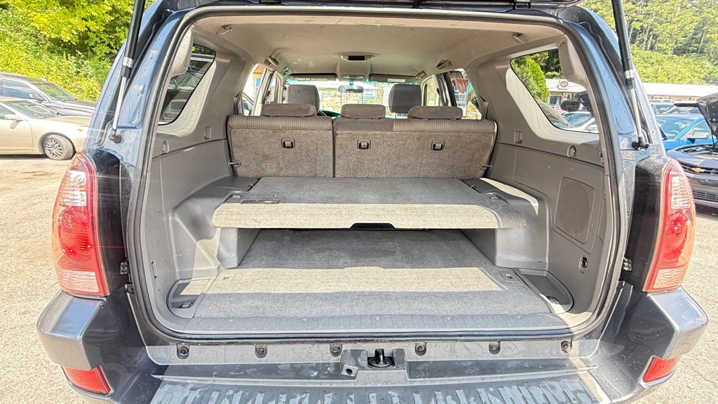 2004 Toyota 4Runner Image 12