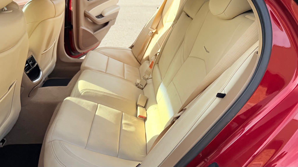 2016 Cadillac CTS Image 12