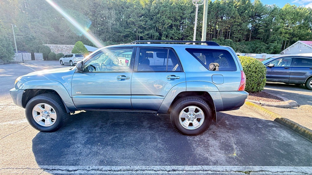 2005 Toyota 4Runner Image 26