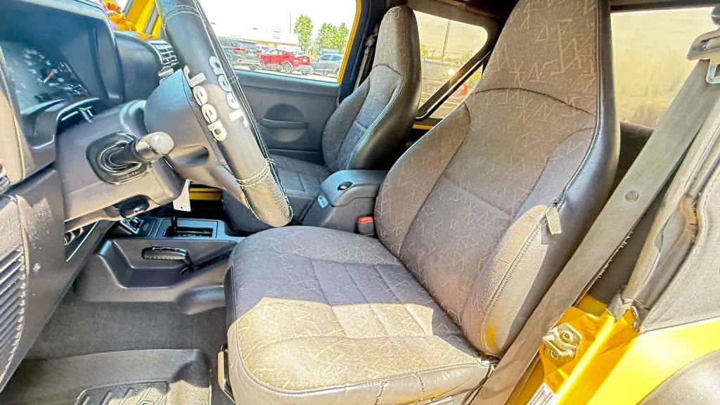 2001 Jeep Wrangler Image 4