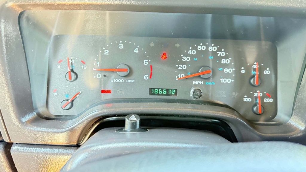 2001 Jeep Wrangler Image 6