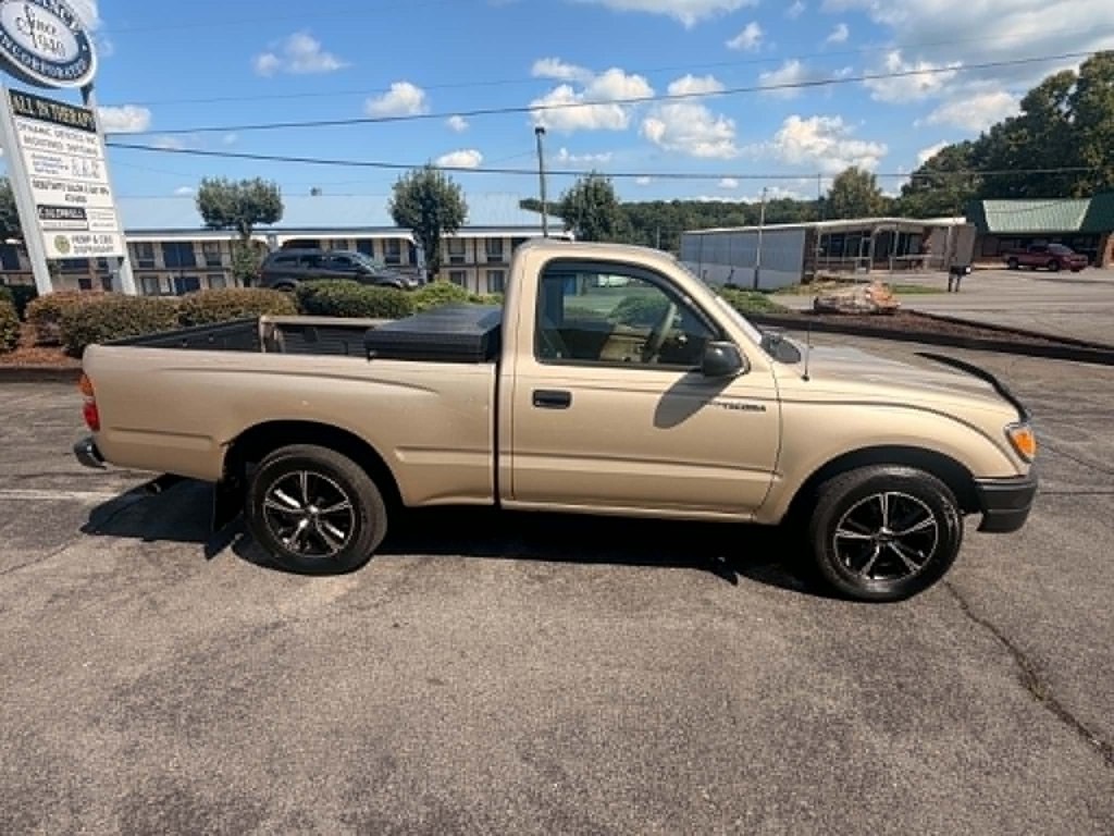 2004 Toyota Tacoma Image 3