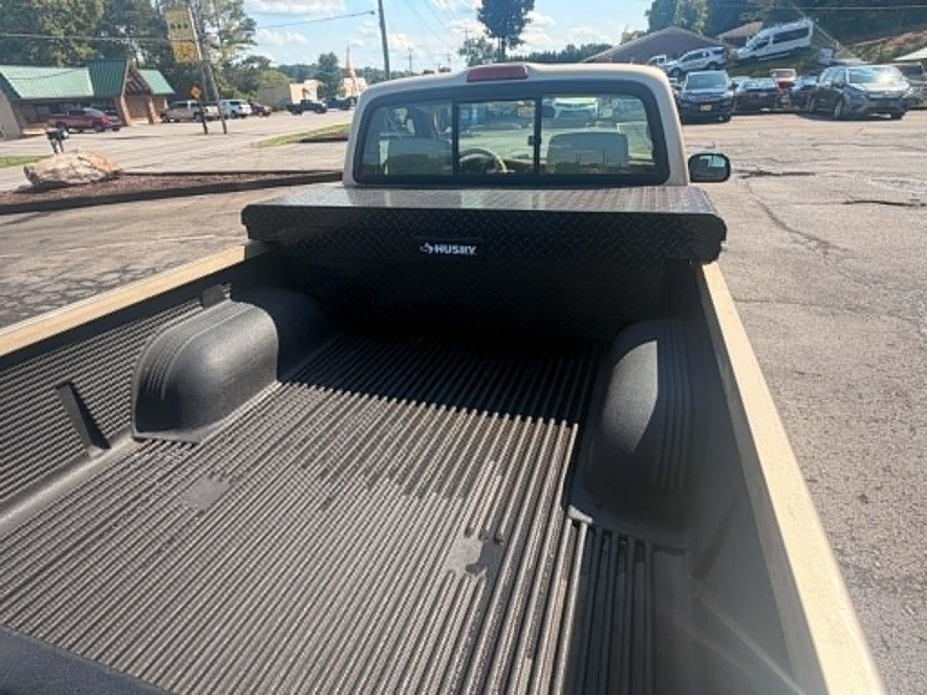 2004 Toyota Tacoma Image 6