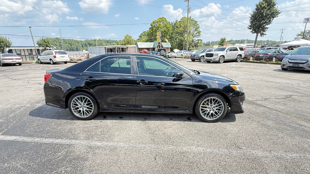 2013 Toyota Camry Image 3