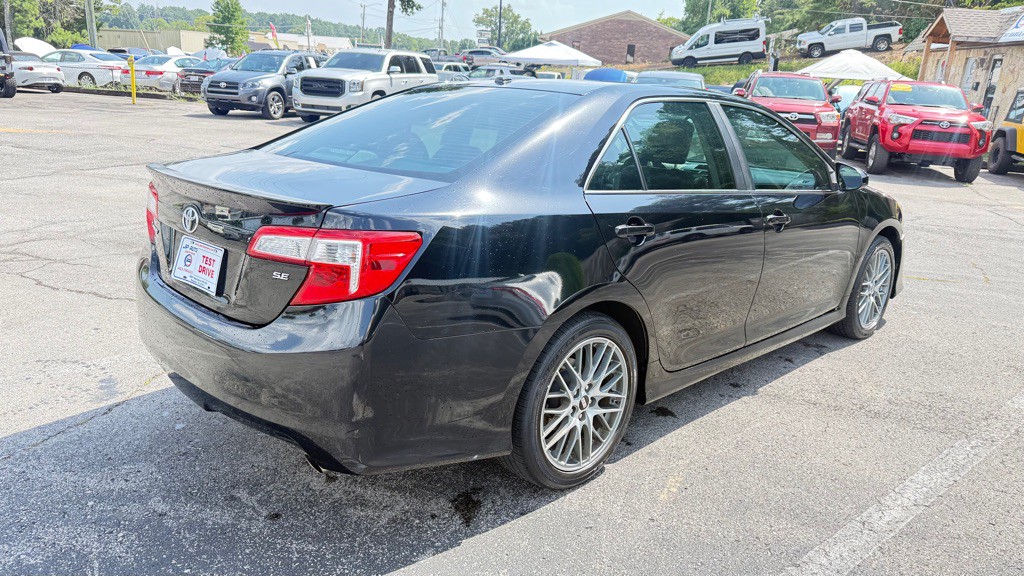 2013 Toyota Camry Image 5