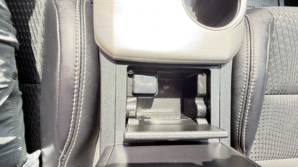2013 Toyota Camry Image 18