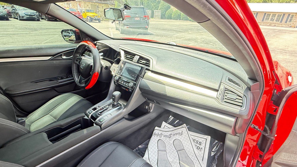 2017 Honda Civic Image 10