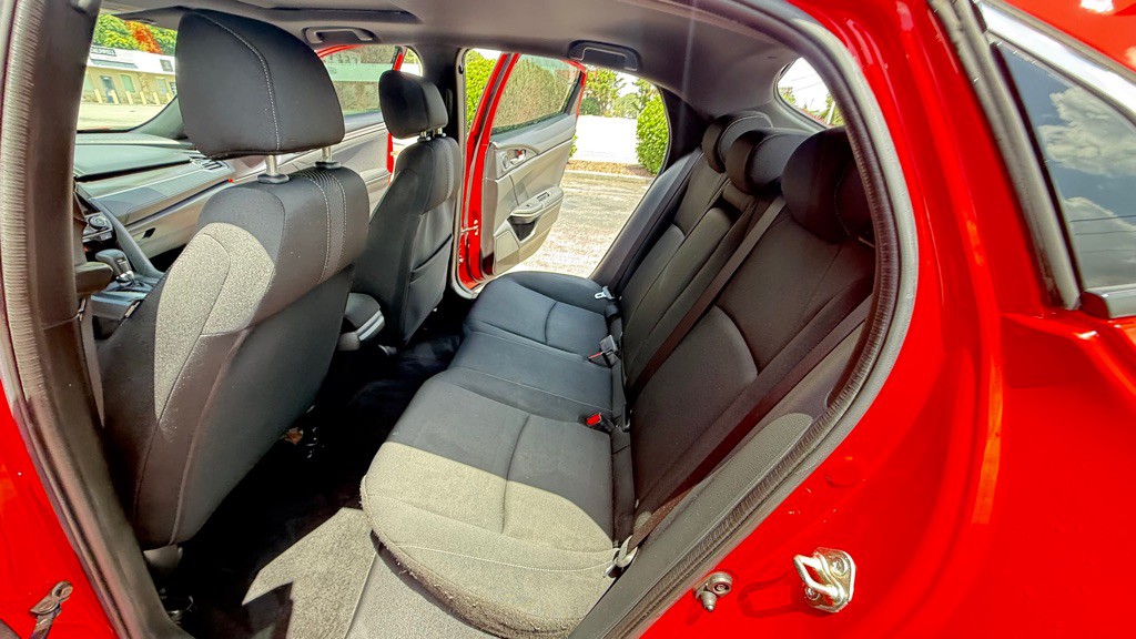 2017 Honda Civic Image 16
