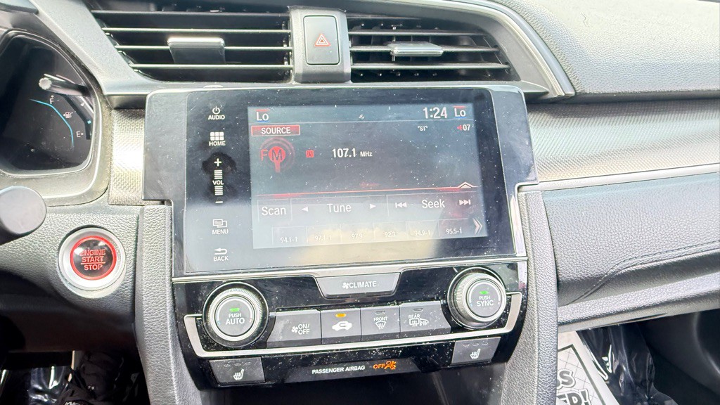 2017 Honda Civic Image 18
