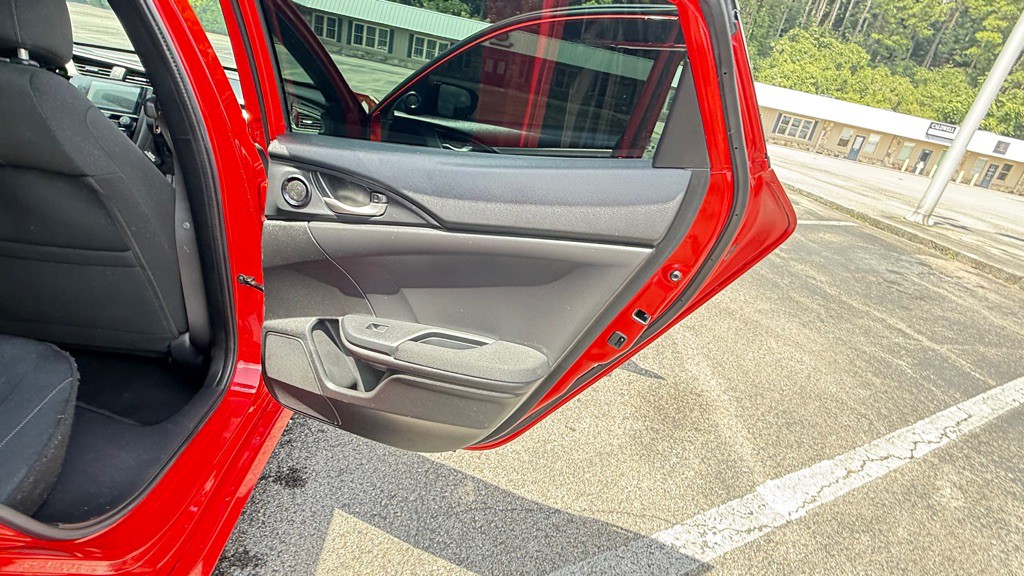 2017 Honda Civic Image 24