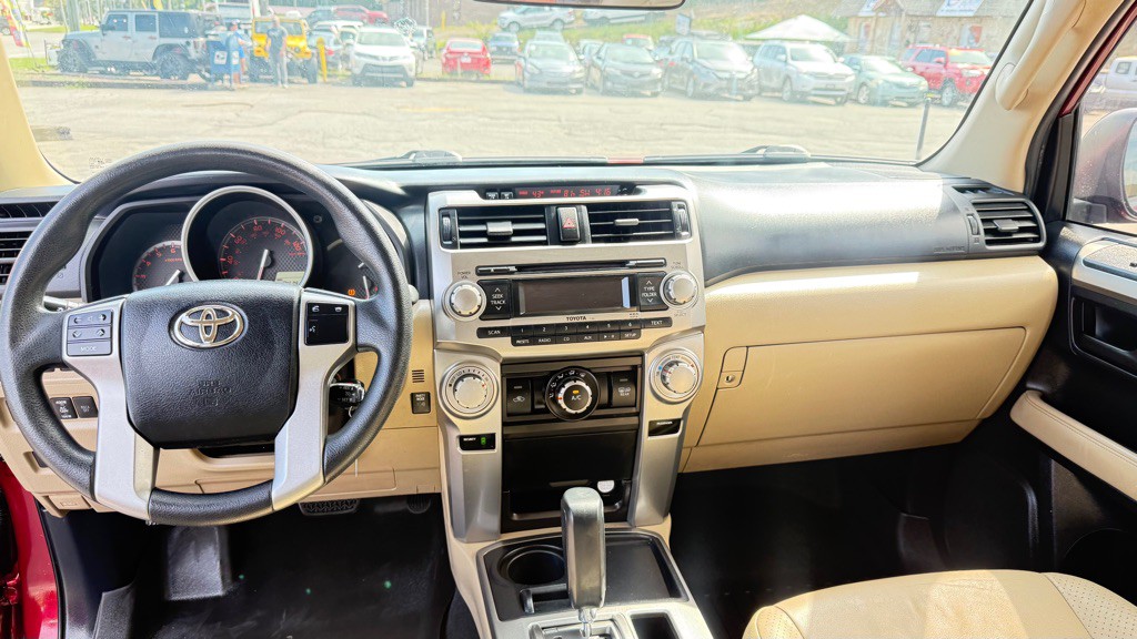 2010 Toyota 4Runner Image 12