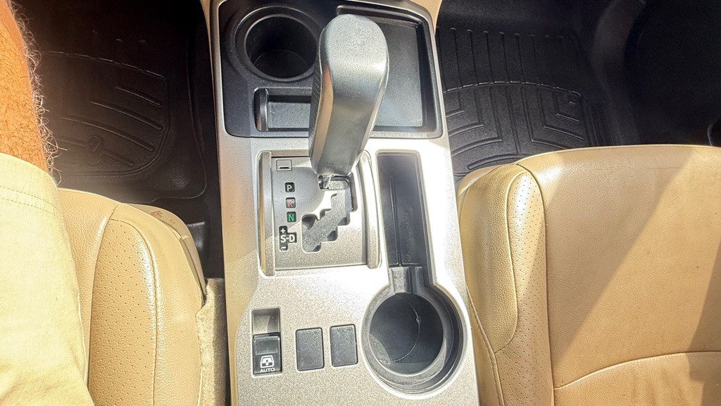 2010 Toyota 4Runner Image 20
