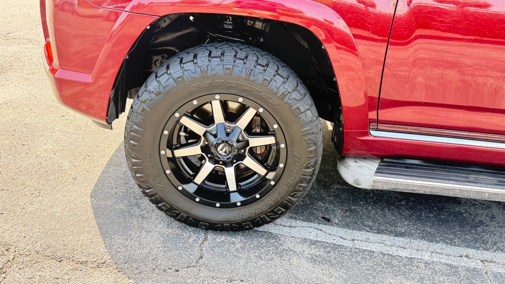2010 Toyota 4Runner Image 24