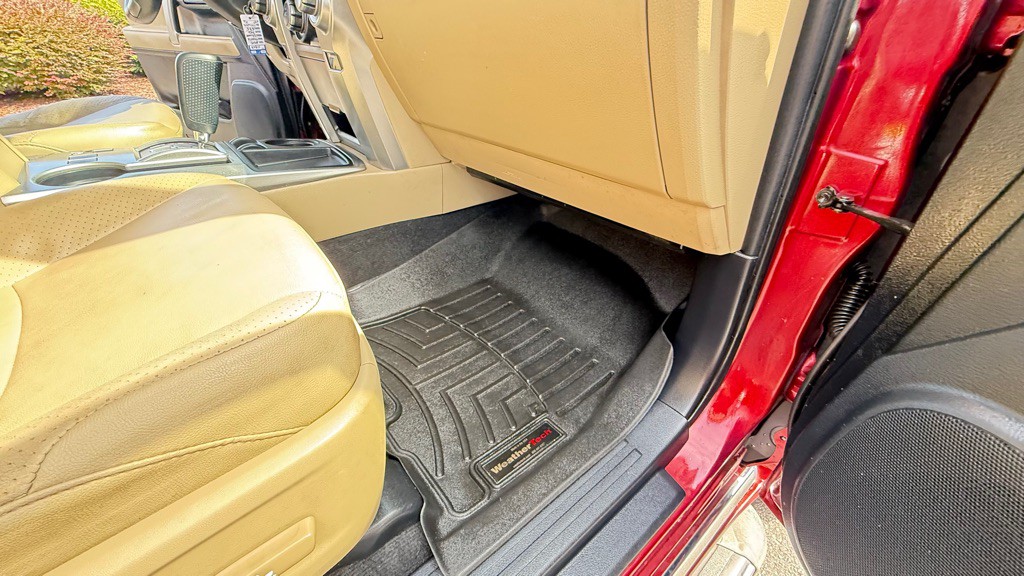 2010 Toyota 4Runner Image 32
