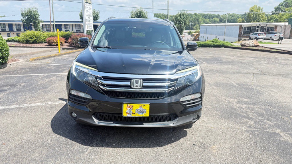 2017 Honda Pilot Image 2