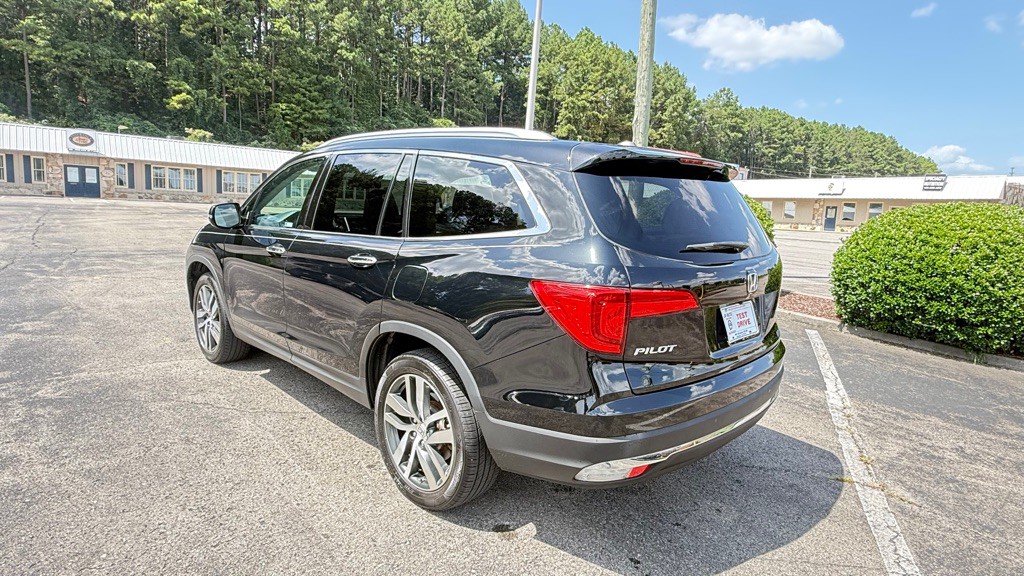 2017 Honda Pilot Image 5