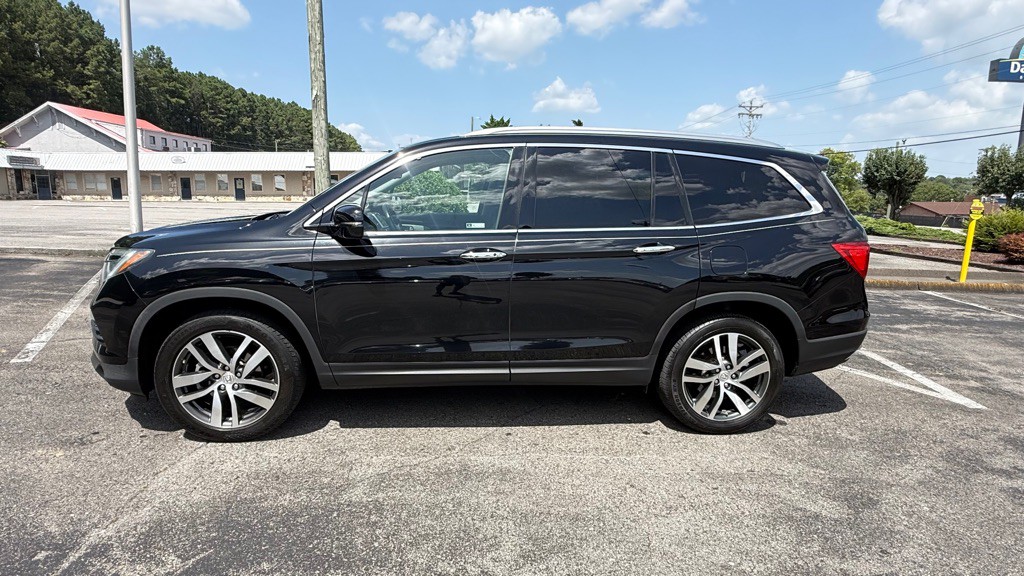 2017 Honda Pilot Image 8