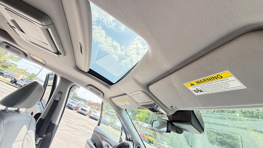 2017 Honda Pilot Image 17