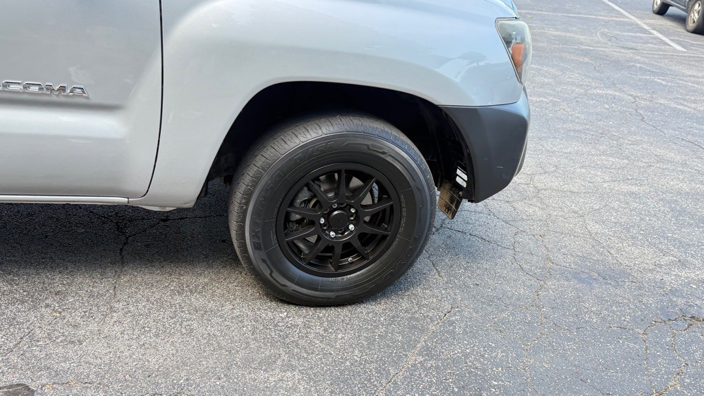 2013 Toyota Tacoma Image 22