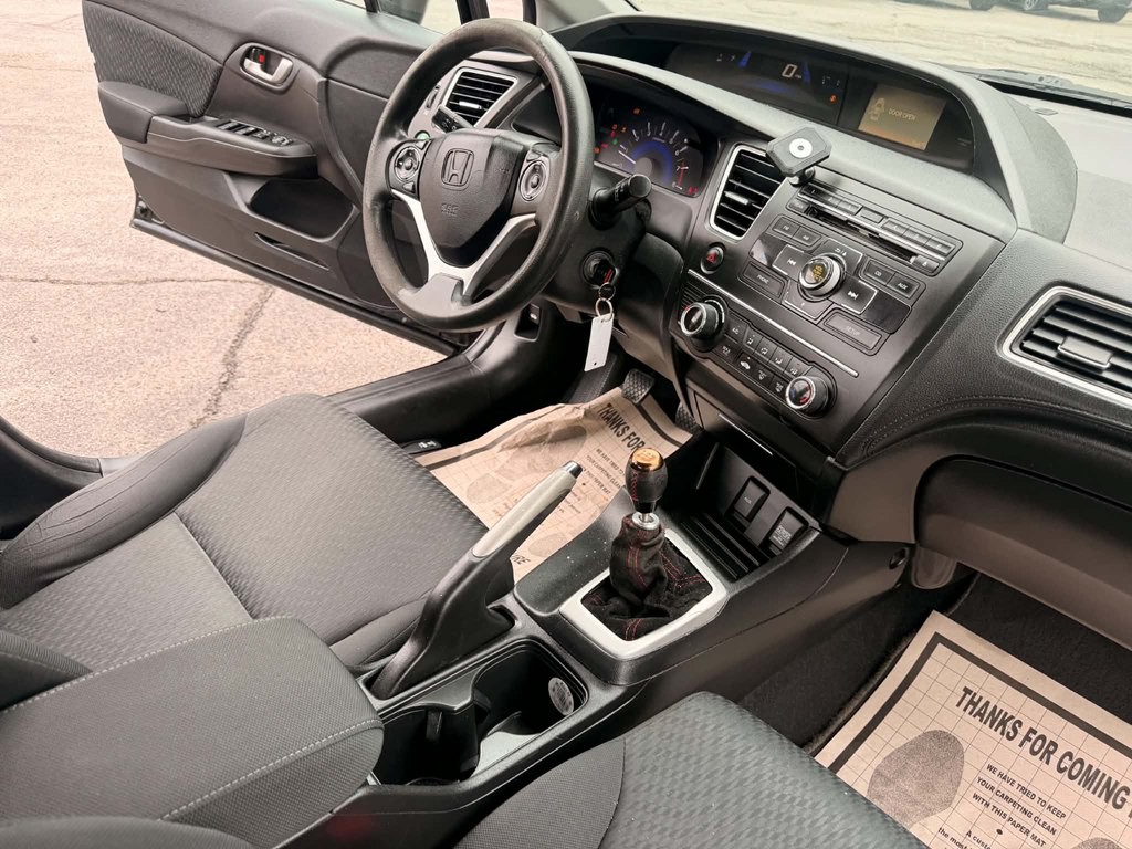 2015 Honda Civic Image 10
