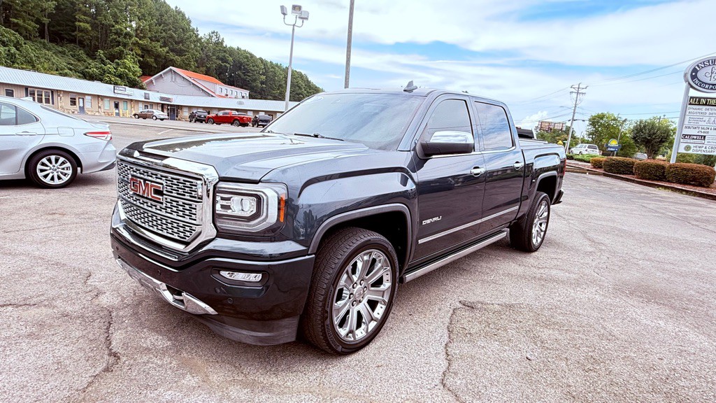 2017 GMC Sierra Image 1