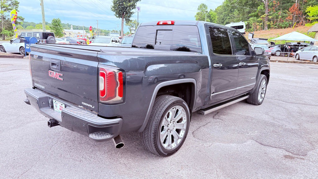 2017 GMC Sierra Image 3