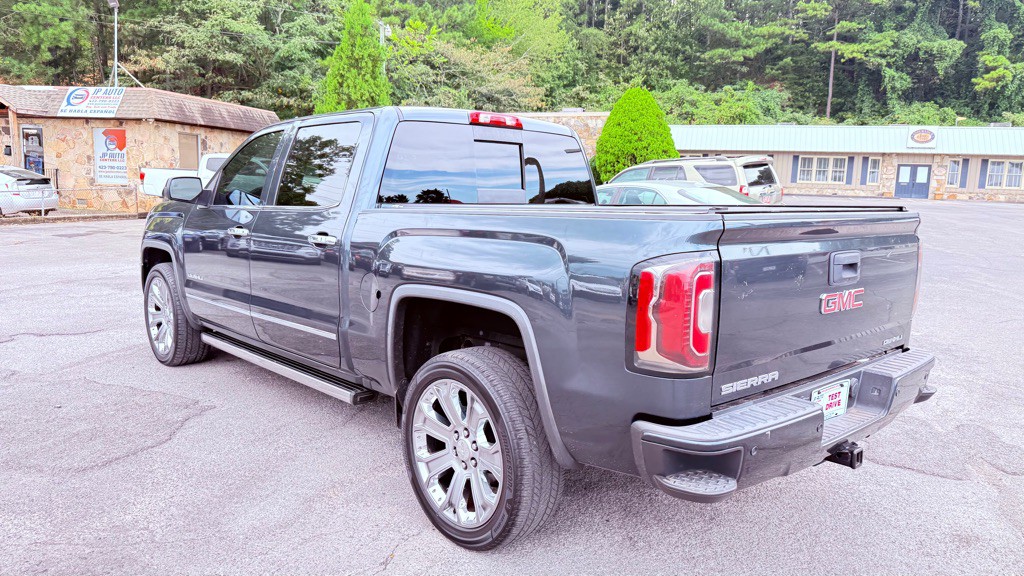 2017 GMC Sierra Image 4