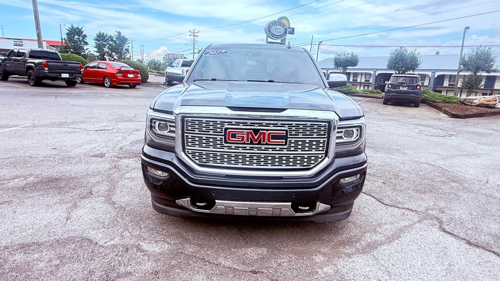 2017 GMC Sierra Image 7