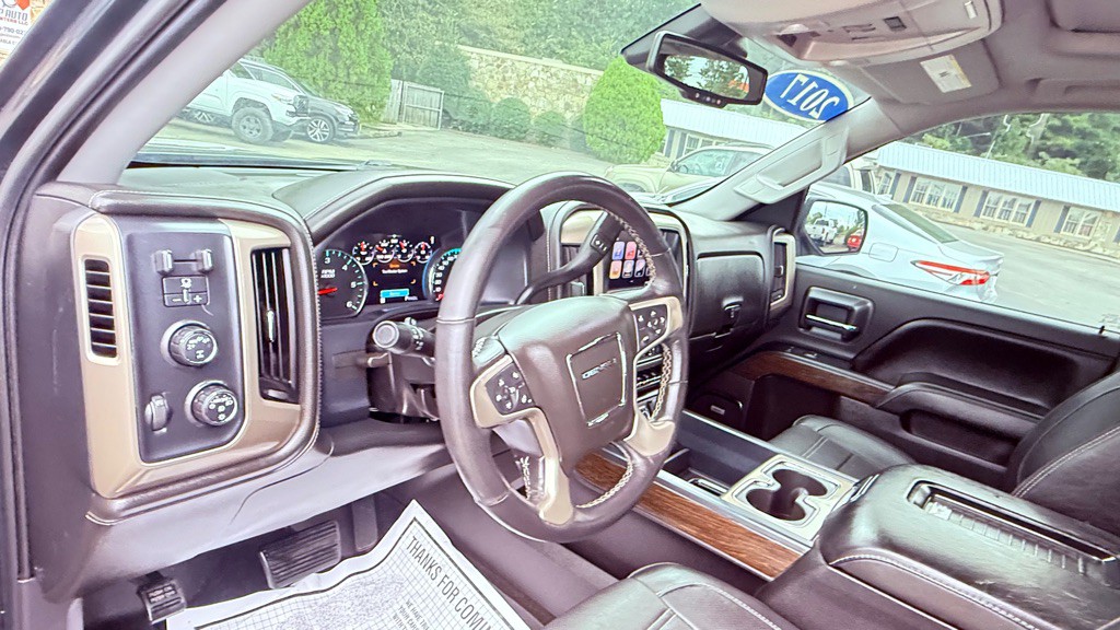 2017 GMC Sierra Image 9