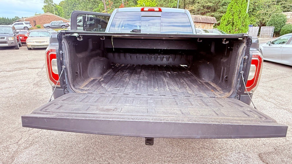 2017 GMC Sierra Image 12