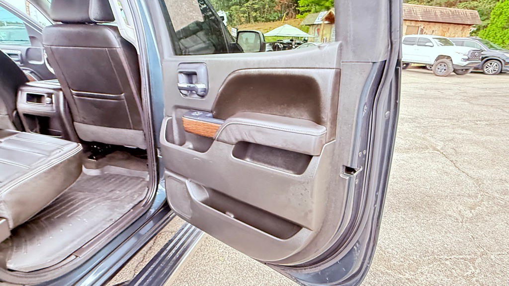 2017 GMC Sierra Image 28