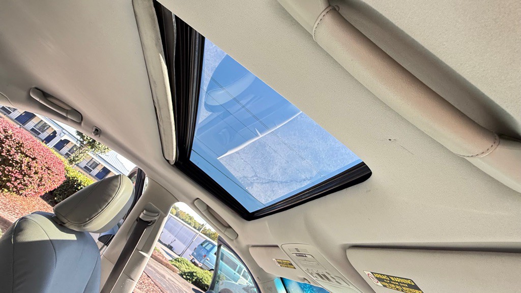 2007 Lexus ES Image 16