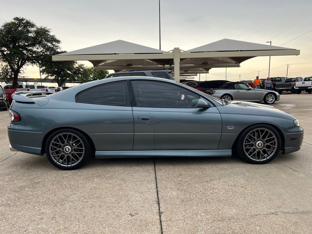 2006 Pontiac GTO Image 8