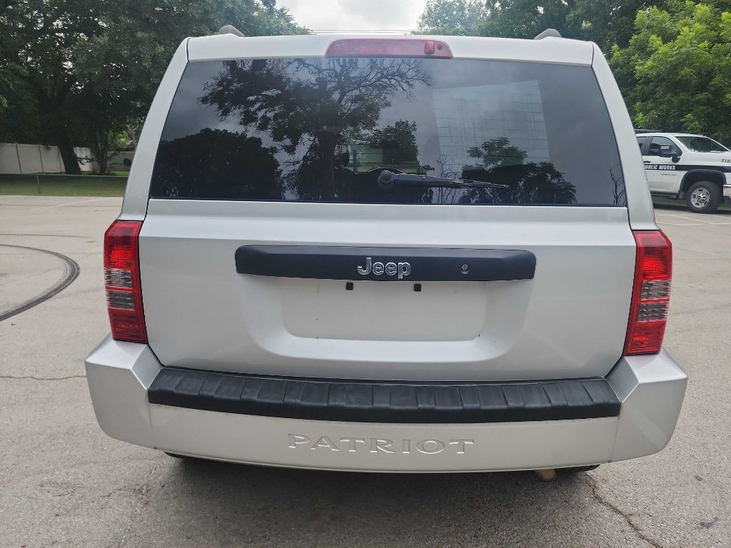 2010 Jeep Patriot Image 7