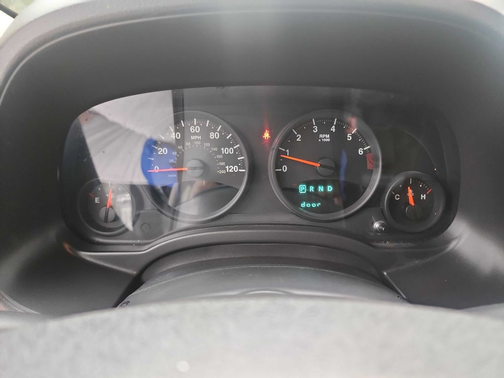 2010 Jeep Patriot Image 16