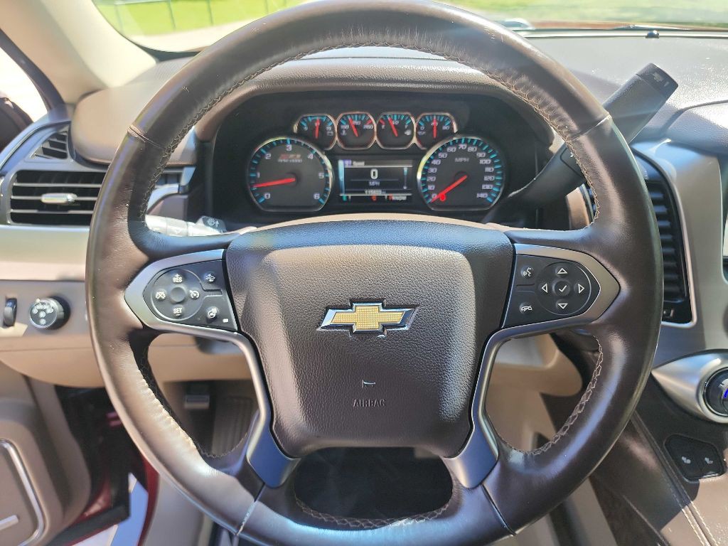 2016 Chevrolet Suburban Image 21